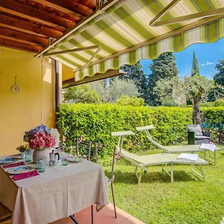 Appartement Borgo Degli Ulivi Shared Pool - 200m - Happy